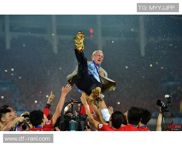 广州排球队逆袭之路揭秘：从低谷到大满贯的奋斗历程与荣耀时刻